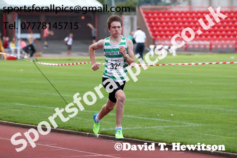 Junior graded 800 metres, 2019 North East Grand Prix, Gateshead Stadium. Photo: David T. Hewitson/Sports for All Pics